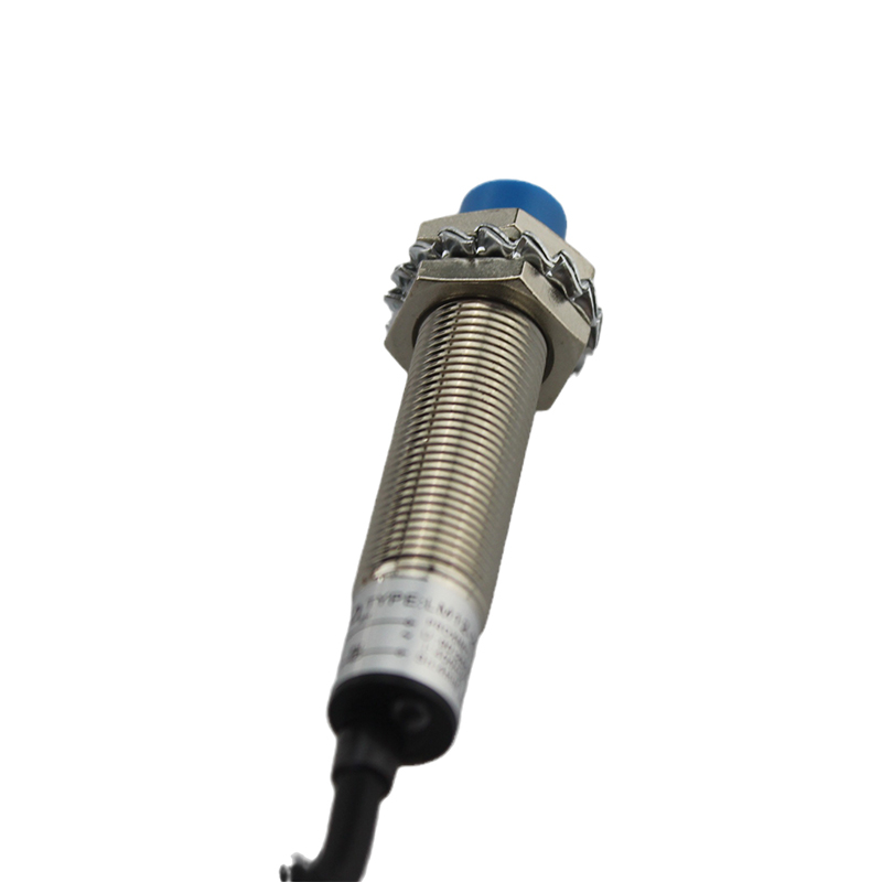 Sensor LM12-2004A IP67 Sensing Range 4mm Non-flush SCR NO Proximity Switch Sensor