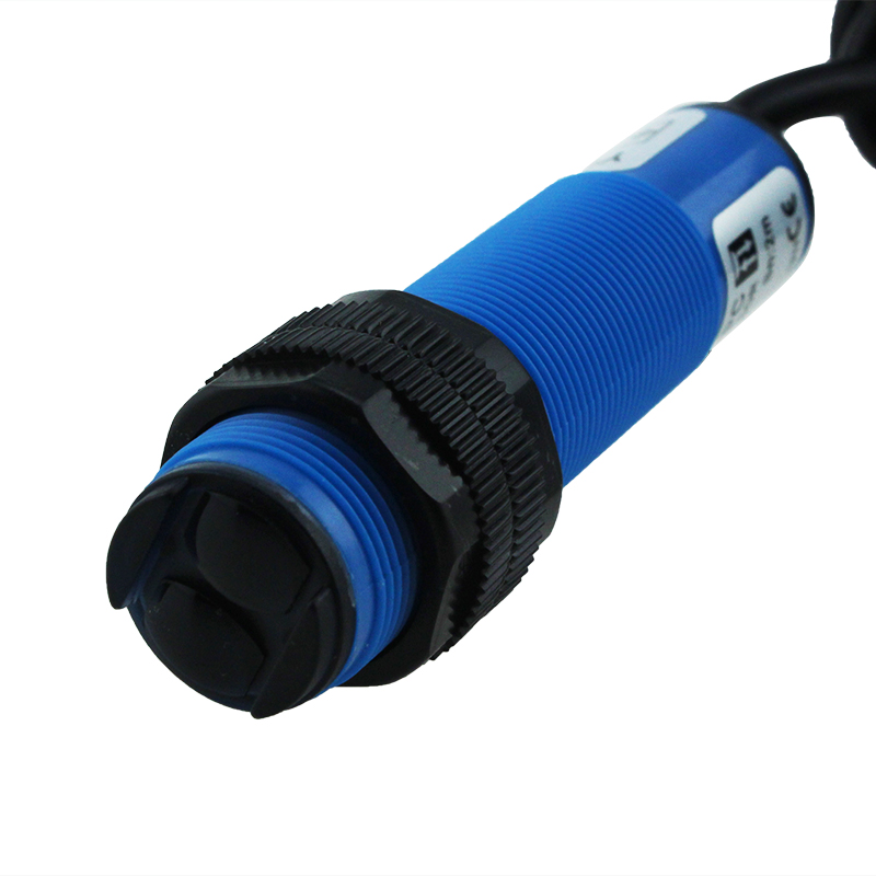 G18-3B2PC Retroreflective Photoelectric Digital Beam Photocell Sensor