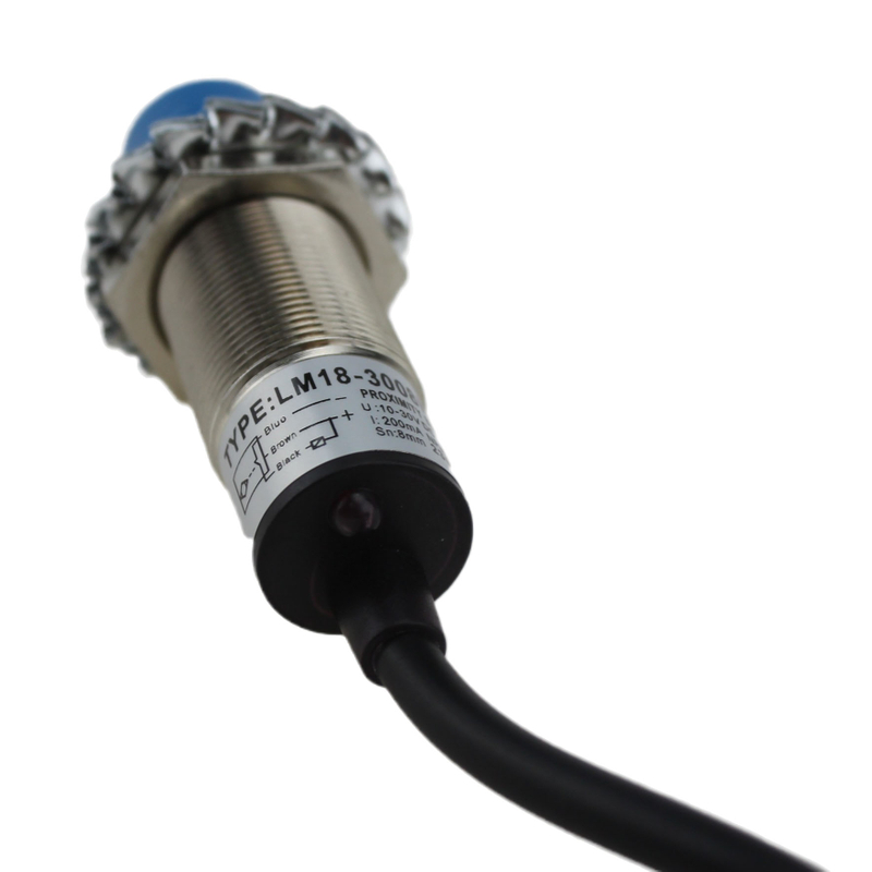 M18 Inductance Proximity Sensor SwitchDetection distance8mm 3-wire Sensor for Spacing Detection