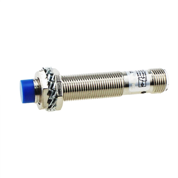 LM12-3004PCT 4mm Detect Range Inductive Proximity Sensor for Location Detection