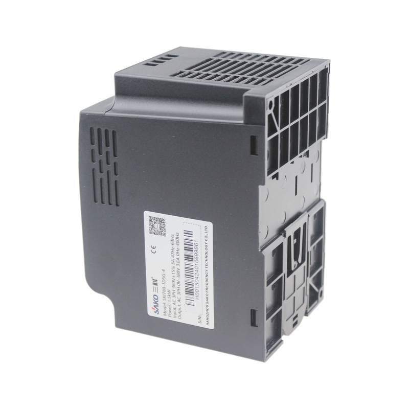 Transducer SKI780-1D5G-4 Frequency Changer Frequency Converter Uuivertor SAKO 1.5KW 380VAC 