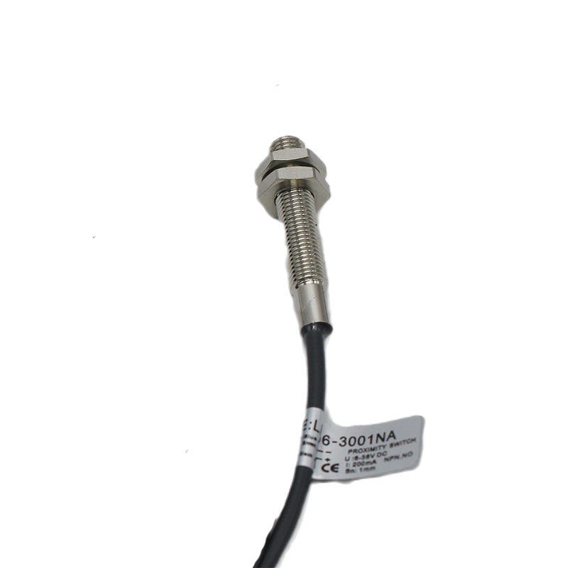 great quality DC6-36V 0.7mm Flush PNP NO proximity switch for LM06-3001NA
